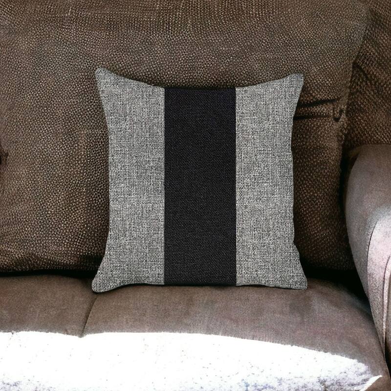 HomeRoots 18" X 18" Grey And Black Geometric Zippered Handmade Polyester Throw Pillow Cover