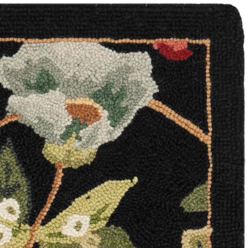 SAFAVIEH Handmade Chelsea Rubi French Country Floral Wool Rug