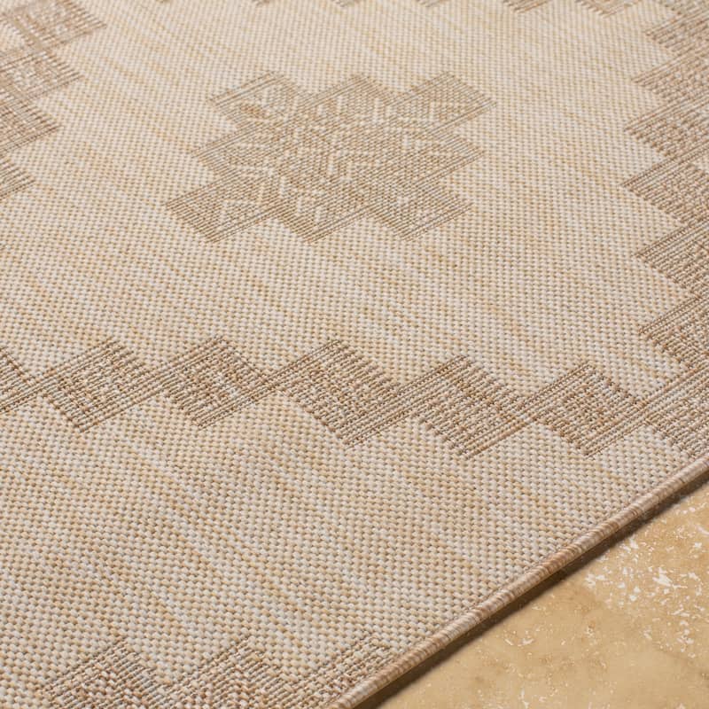 Livabliss Ailama Indoor/ Outdoor Diamond Trellis Area Rug