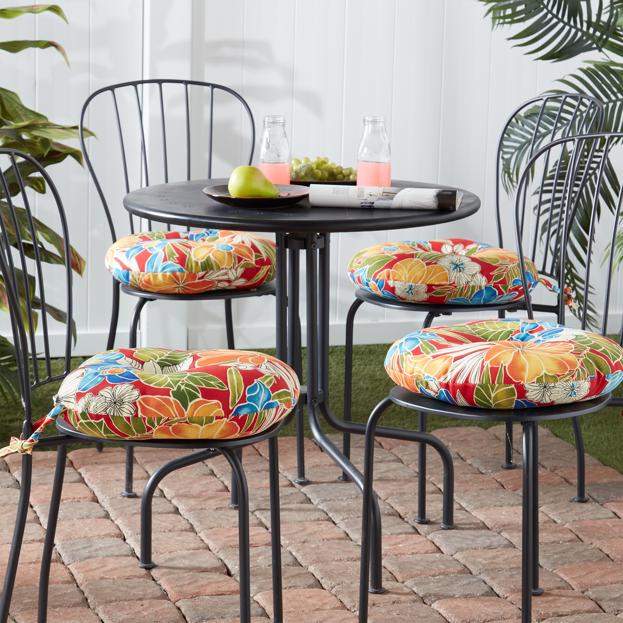 15 inch round bistro chair cushions clearance