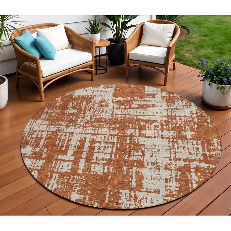 HomeRoots Abstract Transitional Rectangle Outdoor Rug - 8' Round
