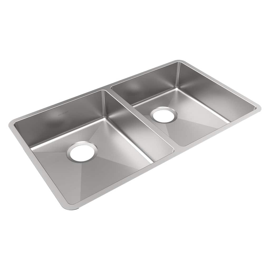 Crosstown 18 Gauge Stainless Steel 31-1/2" x 18-1/2" x 5-1/2" Double Bowl Undermount Sink - 31-1/2" x 18-1/2" x 5-1/2"
