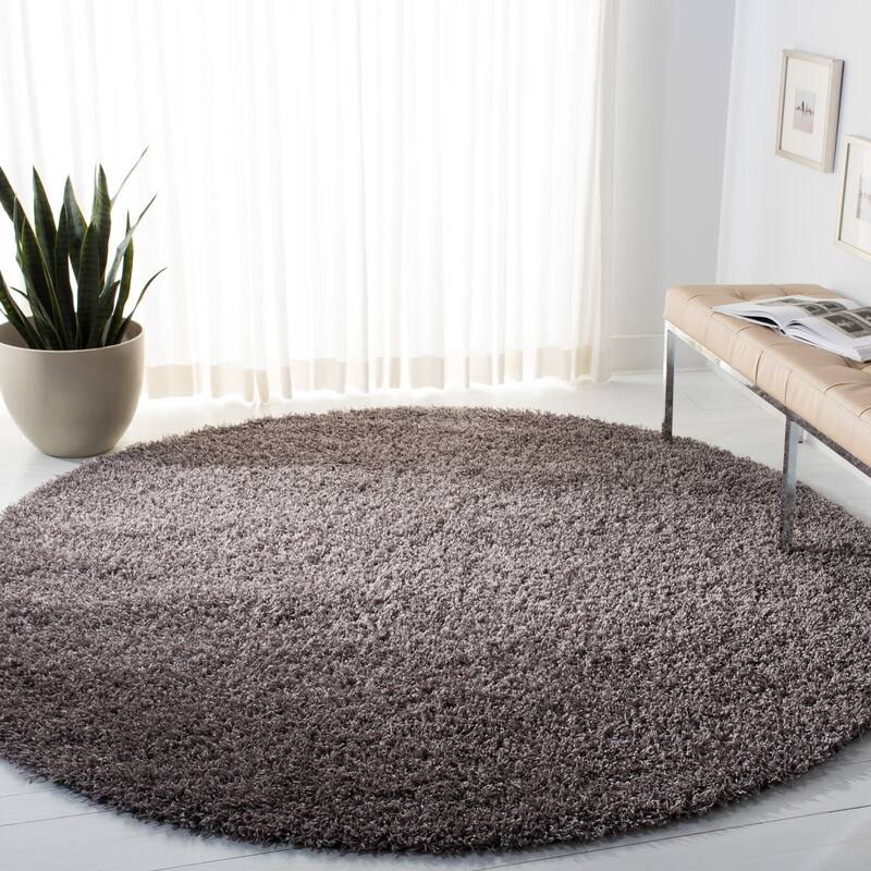 SAFAVIEH Monterey Handmade Shag Area Rug - 7' x 7' Round - Silver