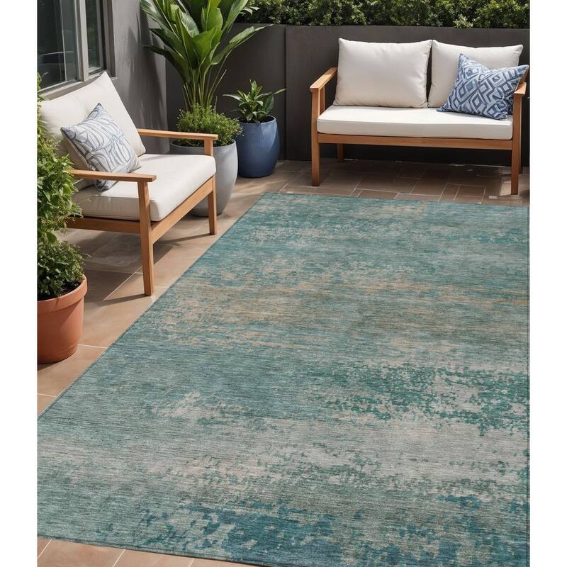 HomeRoots Abstract Transitional Rectangle Outdoor Rug - 5' X 8'