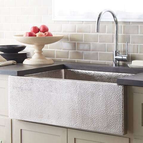 Pinnacle Hand-Hammered Copper 33-inch Farmhouse Kitchen Sink - 33 x 22 x 10.5