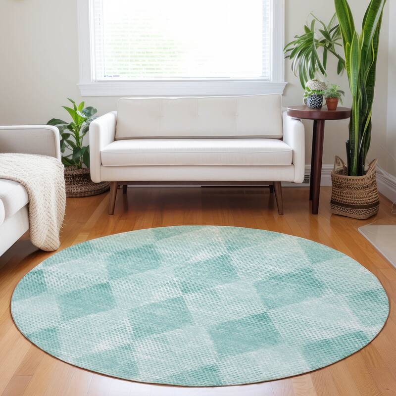Machine Washable Indoor/ Outdoor Modern Diamonds Chantille Rug