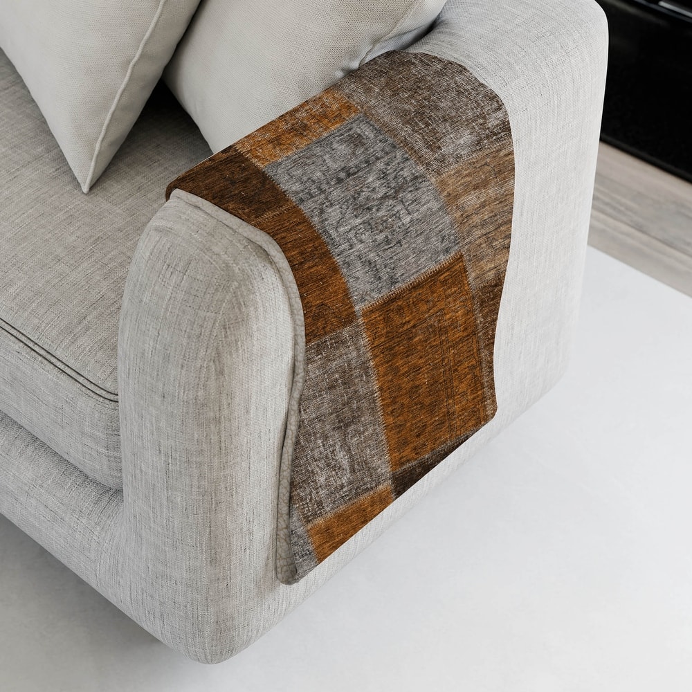 Premium Machine Washable Vintage Patchwork Sherpa Throw Blanket