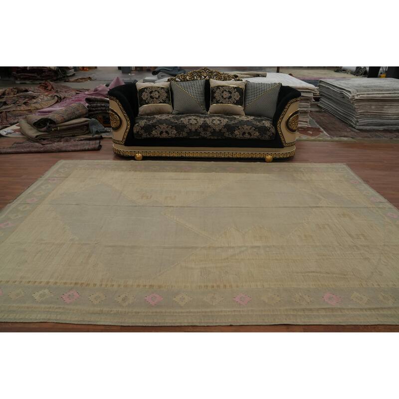 Hand Woven Southwestern Wool Beige Geometric Area Rug - 12' 1'' X 8' 9''