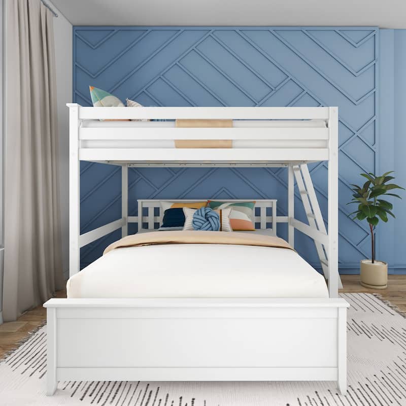 Max and Lily L-Shaped Full over Queen Bunk Bed with Ladder on End