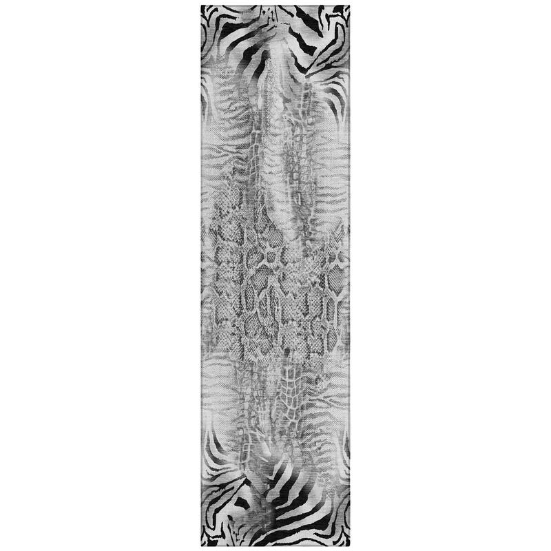 Machine Washable Indoor/ Outdoor Modern Animal Print Chantille Rug