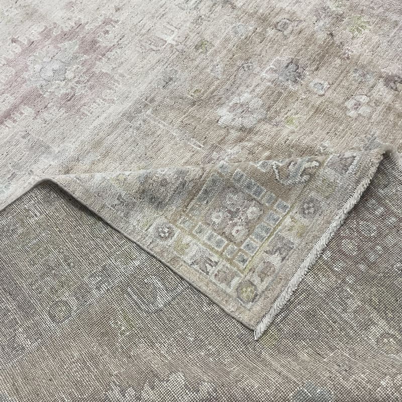 HERAT ORIENTAL Handmade Vegetable Dyed Oushak Wool Rug - 8'4" x 9'10"