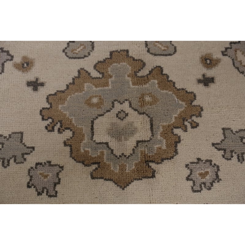 Ivory Oushak Indian Area Rug Hand-Knotted Wool Carpet - 8'1" x 9'11"