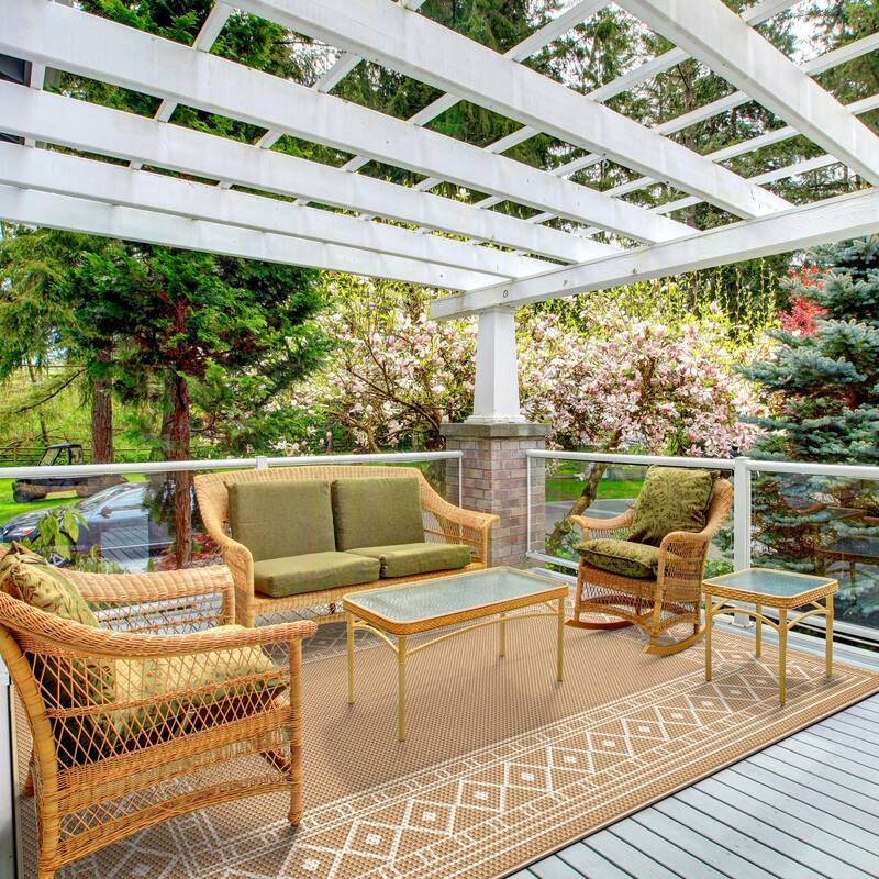 Mcow Geometric Frame Collection Waterproof Outdoor Area Rug