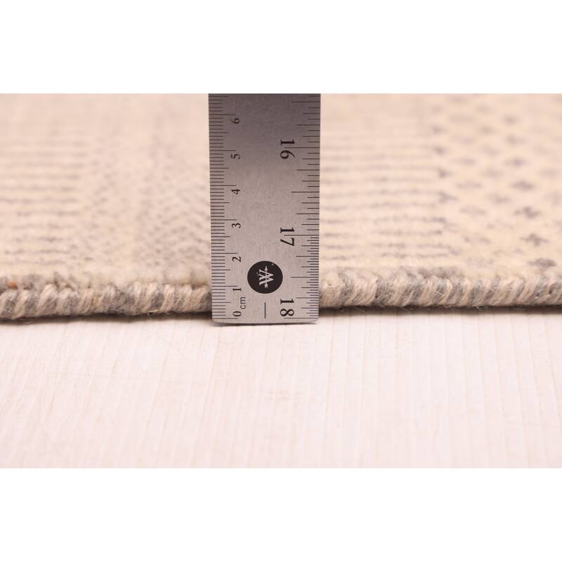 ECARPETGALLERY Hand-knotted Finest Silk Shadow Ivory Wool Rug - 2'6 x 11'10