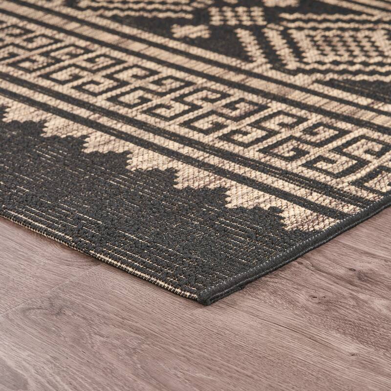 Sevita Sadie Geometric Black/Brown Indoor/Outdoor Area Rug