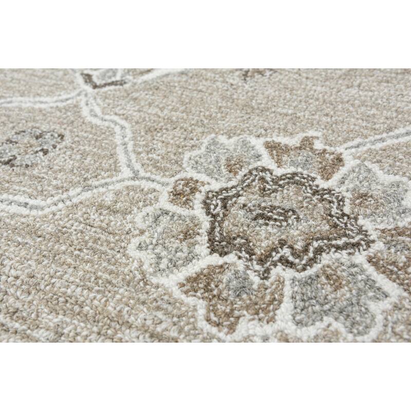 Alora Decor Conley Traditional Antique Floral Border Rug