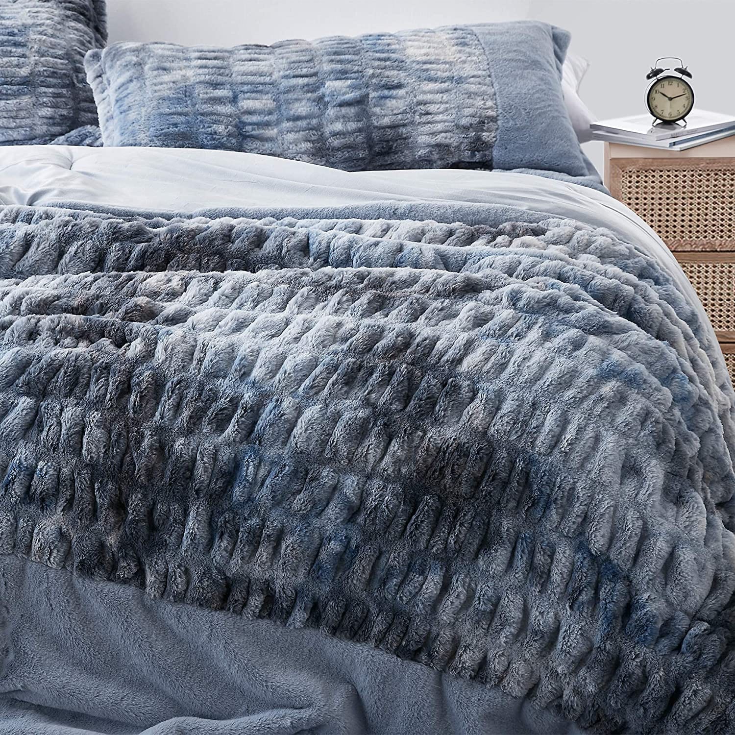 Ugg landers ocean comforter clearance
