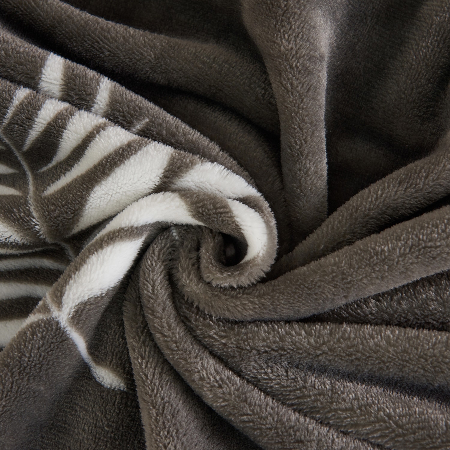 Bed bath and beyond sweatshirt blanket shop