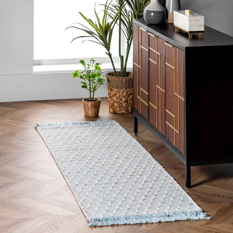 Nuloom Wylie Honeycomb Wool Fringe Rug