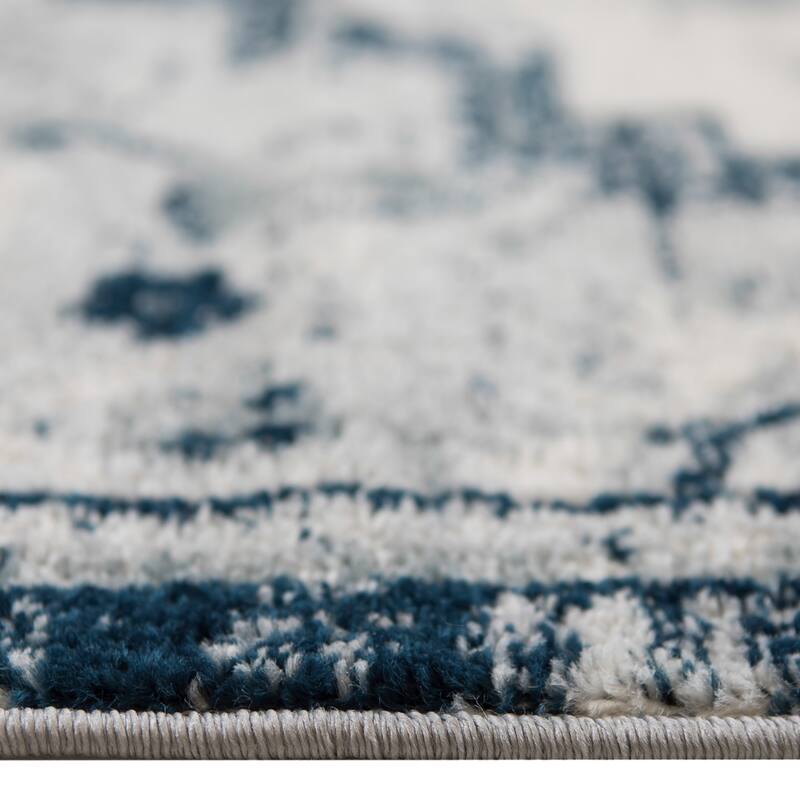 Alvia Yana Medallion Area Rug - 6'7" x 6'7"R - Blue