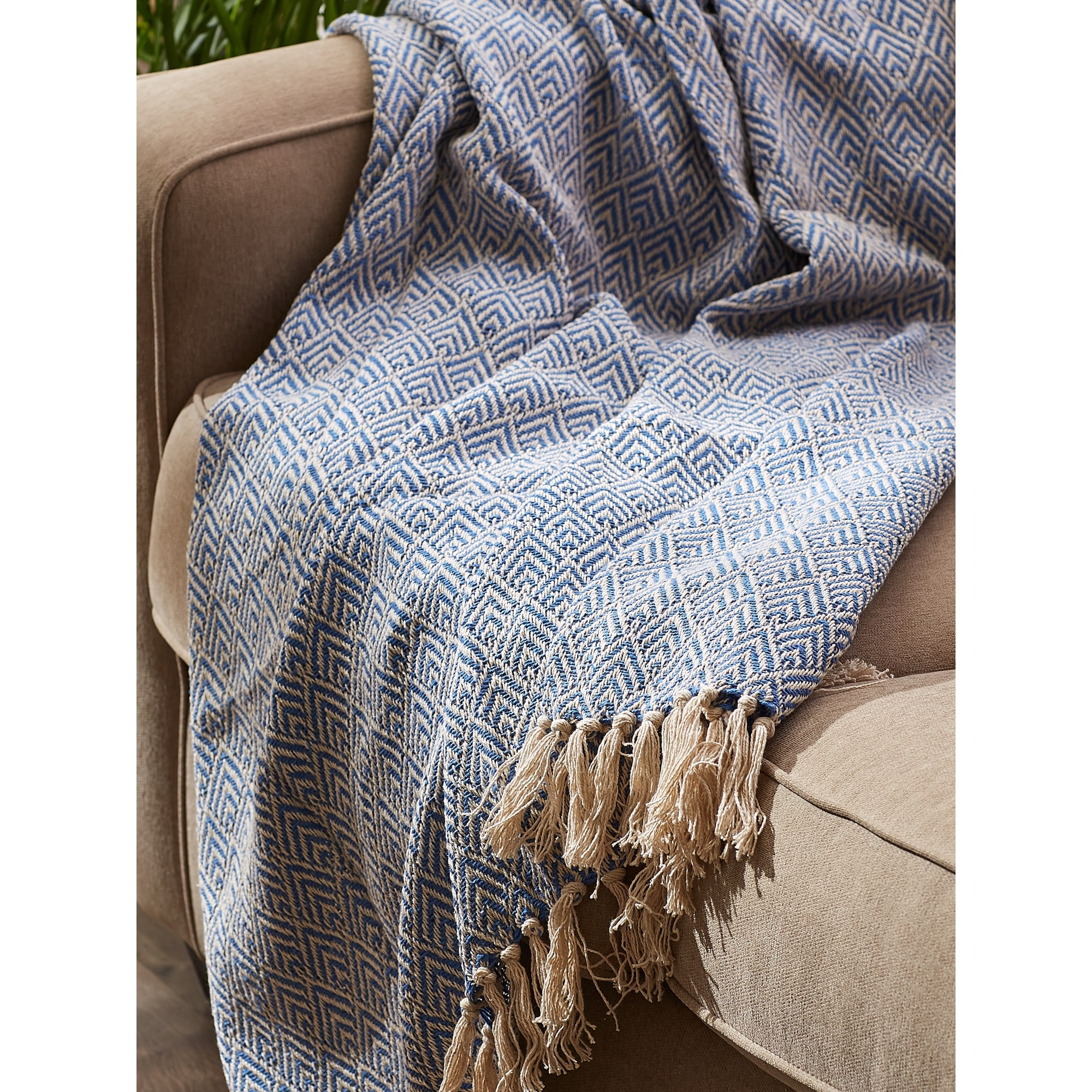 Black sales diamond throw