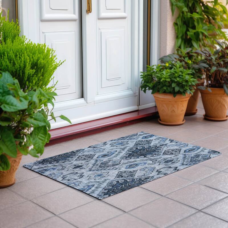Machine Washable Indoor/ Outdoor Chantille Global Boho Rug - Blue - 1'8" x 2'6"