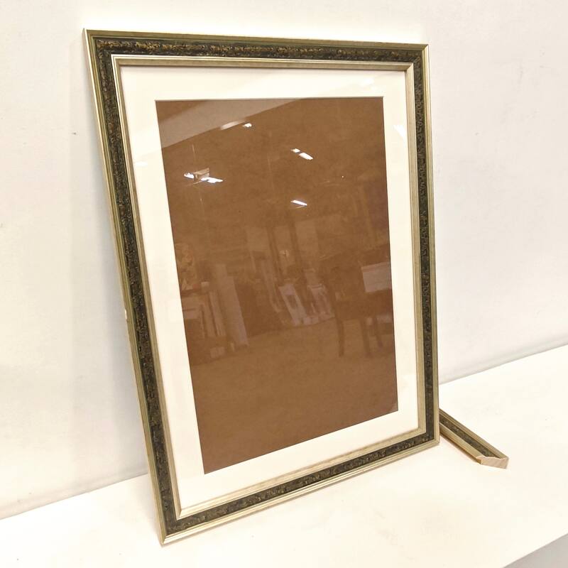 Solid Wood Picture Frame - Replaceable Canvas Art Frame with Organic Glass, Elegant Framed Wall Decor for Living Room - Green