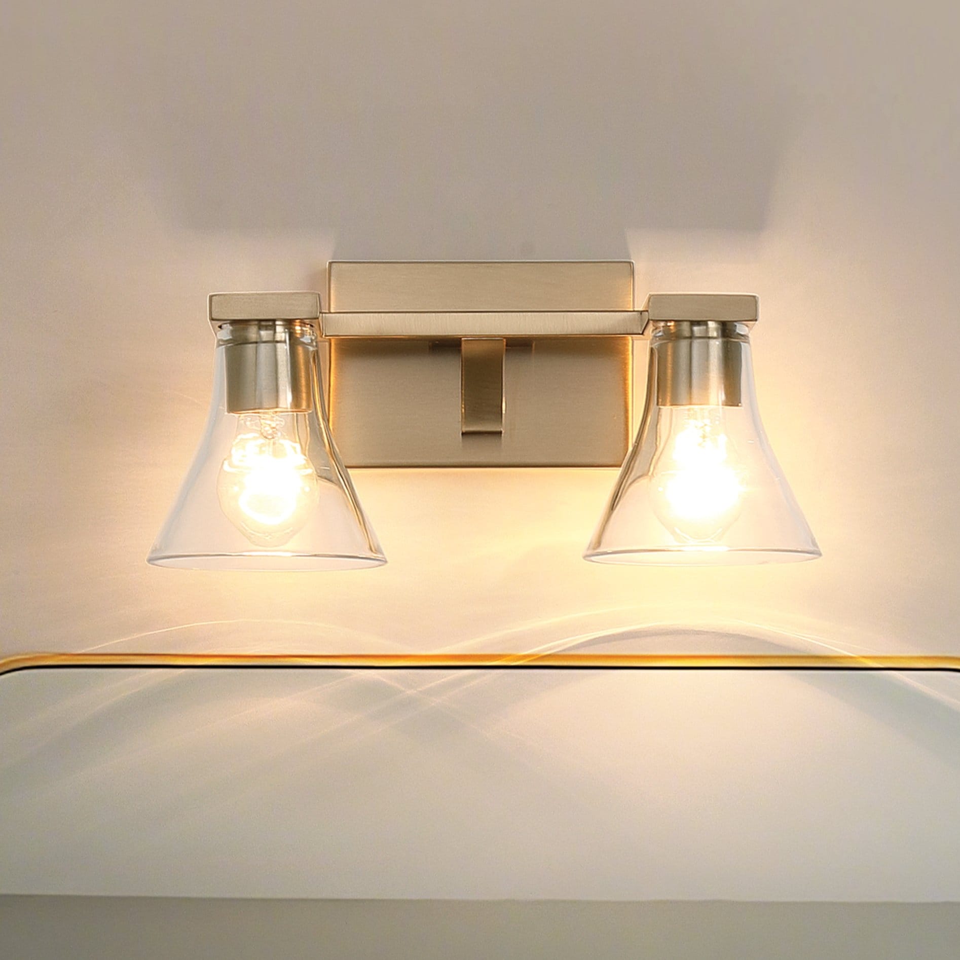 Thesis Gilford 14-inch 2-light Champagne Gold Vanity Light with Clear Glass Shades