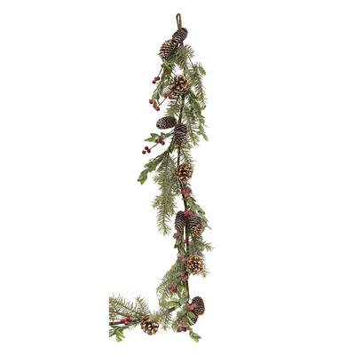 Sparkling Cedar Boxwood & Red Berry Garland - Green