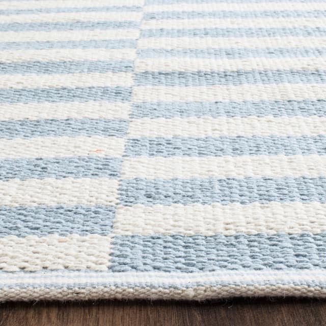 SAFAVIEH Handmade Flatweave Montauk Salinda Casual Cotton Rug