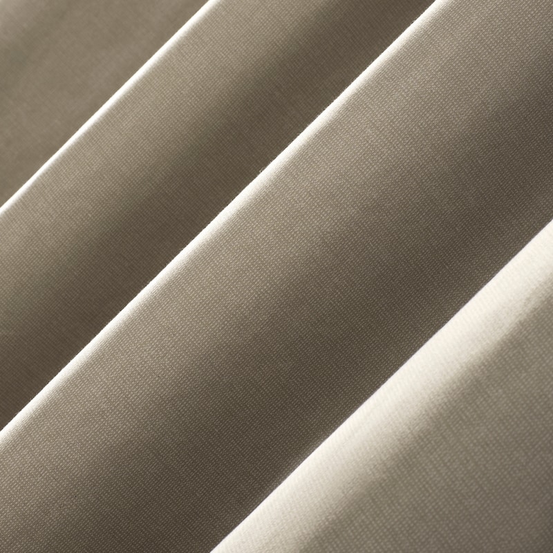 Sun Zero Duran Thermal Insulated Total Blackout Grommet 1-Piece Curtain Panel, Single Panel