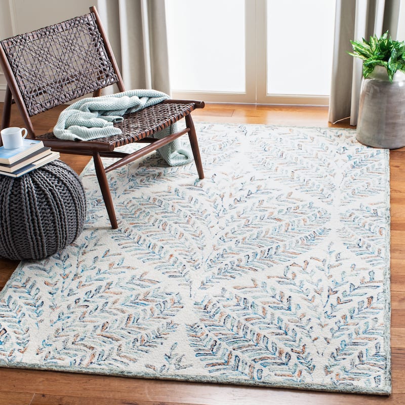 SAFAVIEH Handmade Capri Ilianka Wool Rug - 8' x 10' - Ivory/Blue