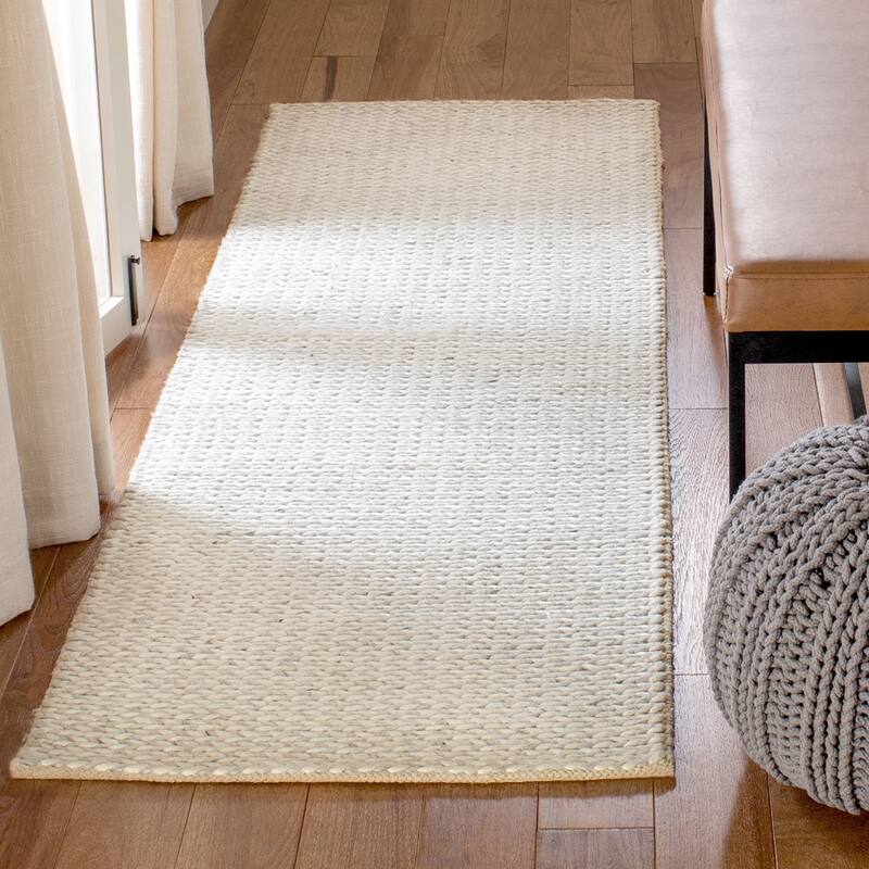 SAFAVIEH Handmade Natura Steinvor Geometric Wool Rug - 2'3" x 20' Runner - Ivory/Silver