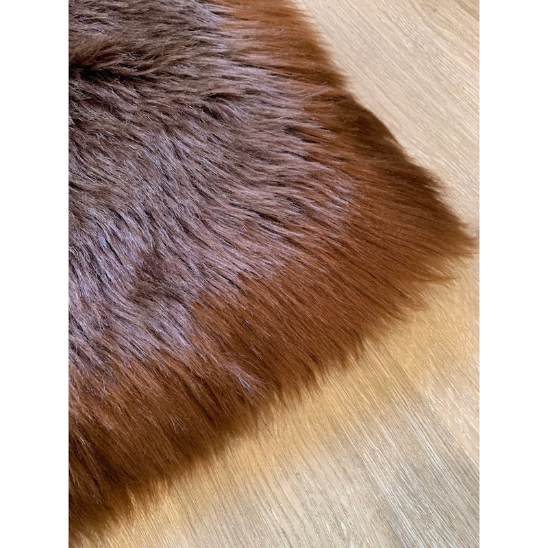 Ovella Home Premium Luxurious Faux Sheepskin 3-Pelt Plush Shag Area Rug - 3' x 5'6' - 3' x 6'