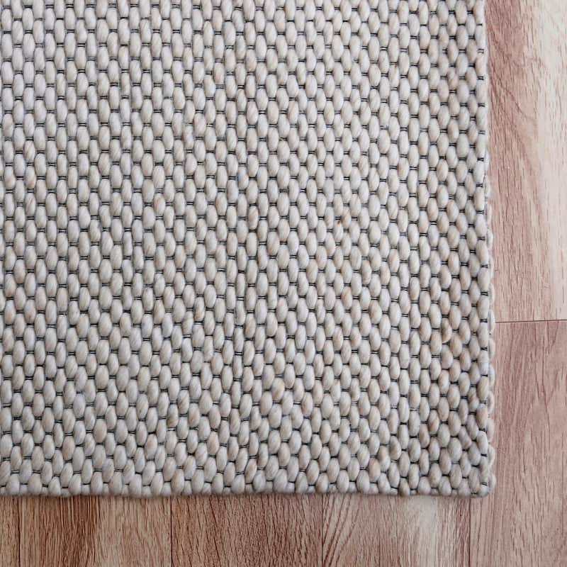 Sevita Beige Transitional Solid Wool Indoor Area Rug, 5' x 7'9"