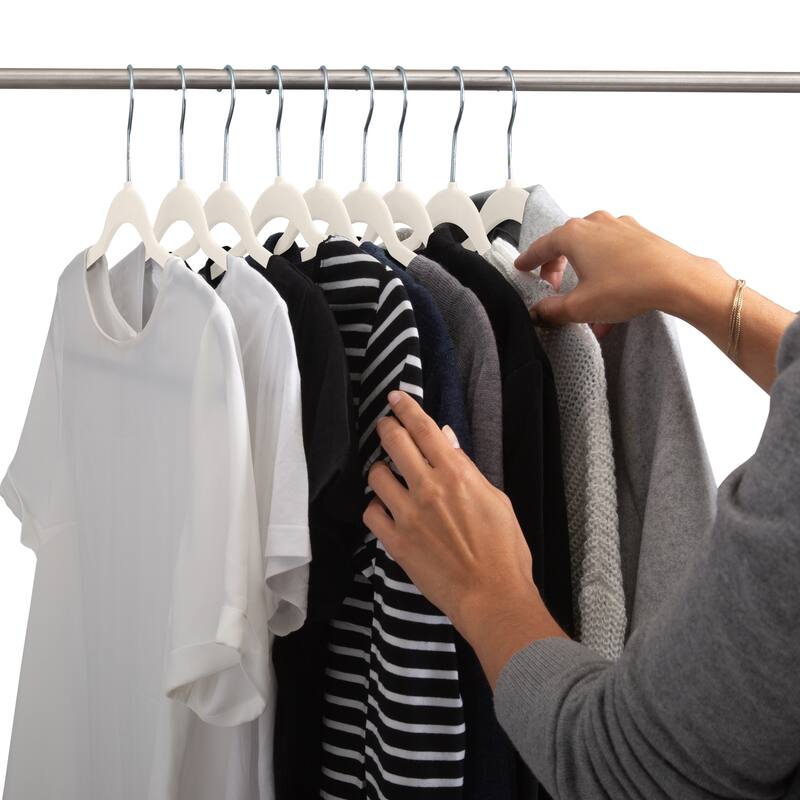 10 Super Slim Velvet Huggable Hangers in Ivory - 1.97" x 17.72" x 9.25"