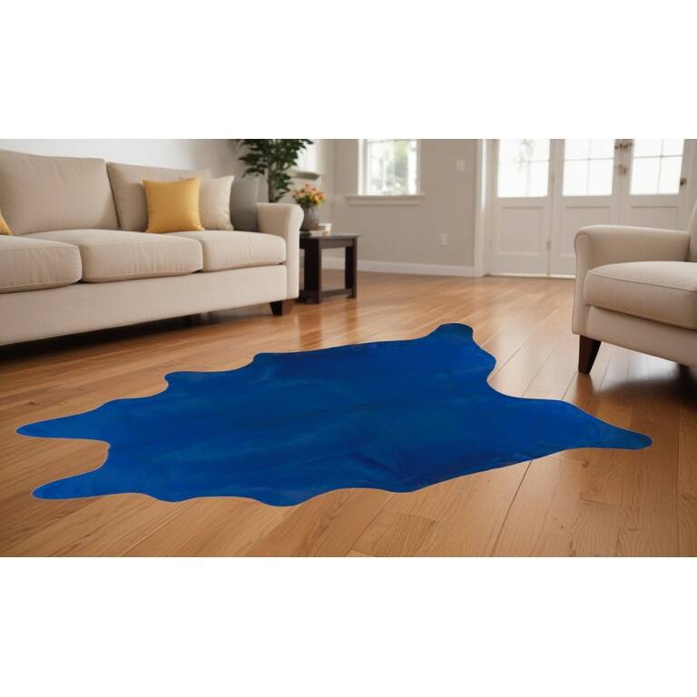 Mofez Stain Resistant Area Rug By HomeRoots - 84' X '72' X '0.1 - Cobalt - Novelty