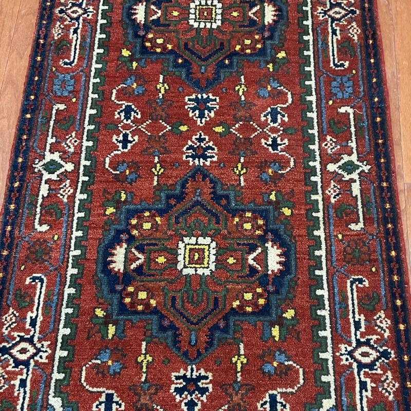 Handmade One-of-a-Kind Heriz Wool Oriental Rug 2'6 x 6'1 - 2.6 x 6.1