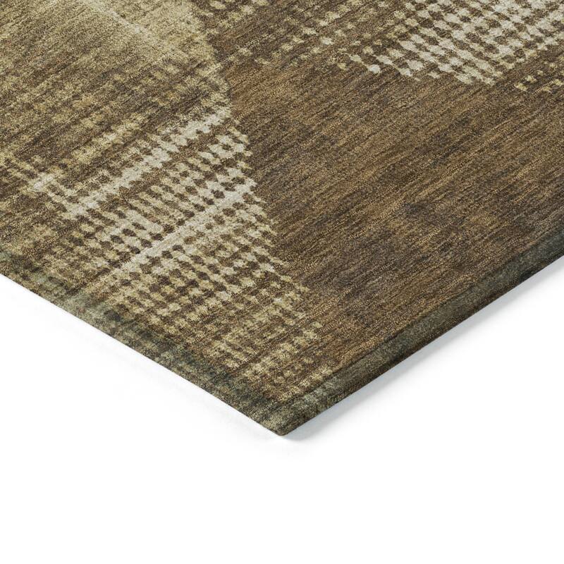 Machine Washable Indoor/ Outdoor Diamond Ombre Chantille Rug