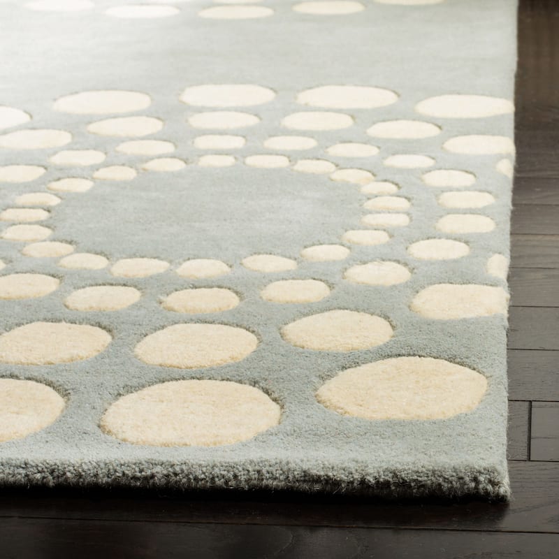 SAFAVIEH Handmade Soho Caroline Floral N.Z. Wool Rug