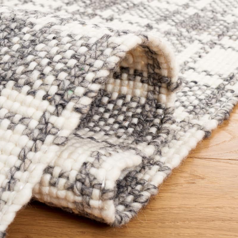 SAFAVIEH Hand-Woven Natura Darci - Grey/Ivory Wool Rug