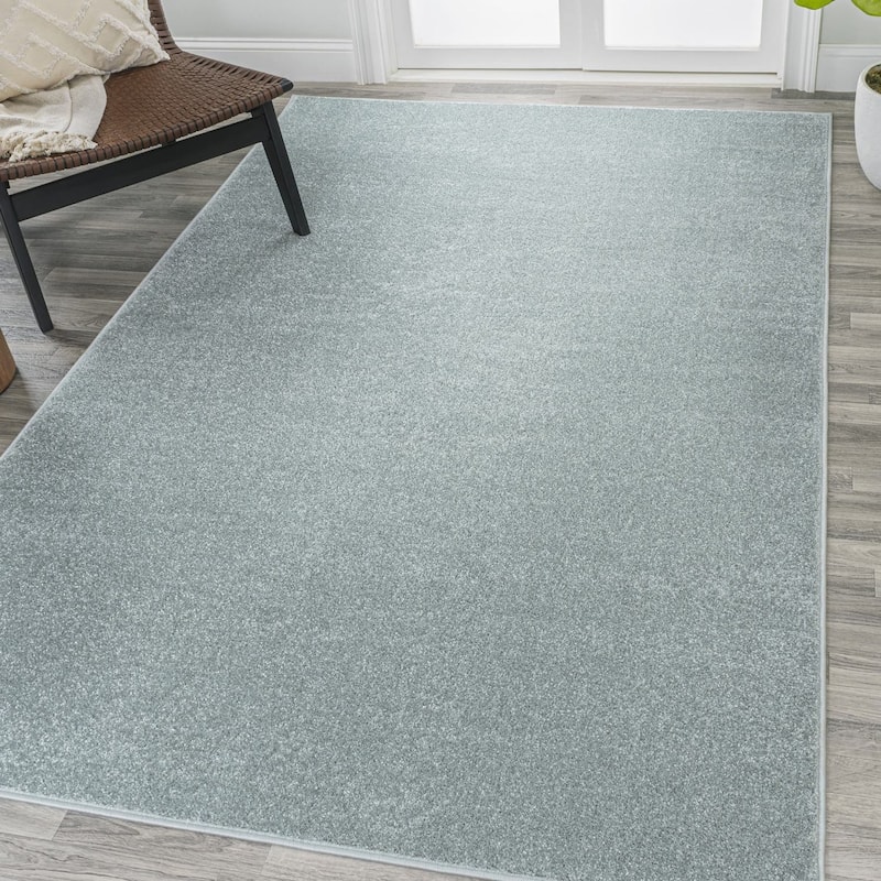 JONATHAN Y Tumbling Solid Low-Pile Area Rug - 5 X 8 - Light Blue