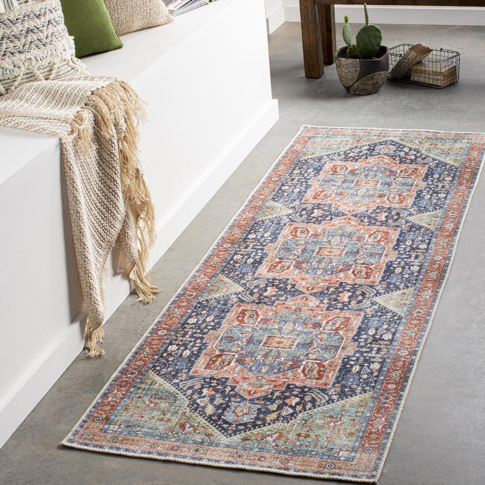 Livabliss Vintage Amelie Medallion Washable Area Rug