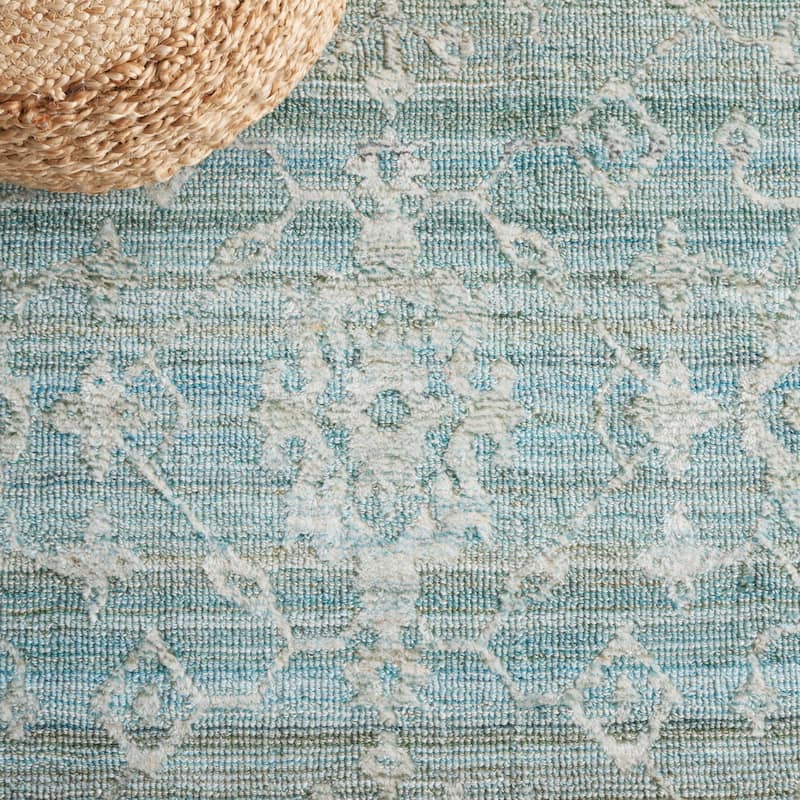 SAFAVIEH Handmade Marquee Almerinda Traditional Wool Rug