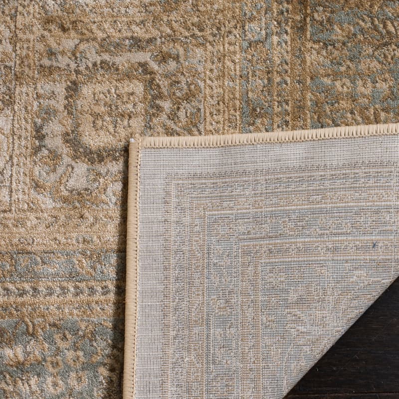 SAFAVIEH Vintage Distressed Boho Charity Oriental Rug