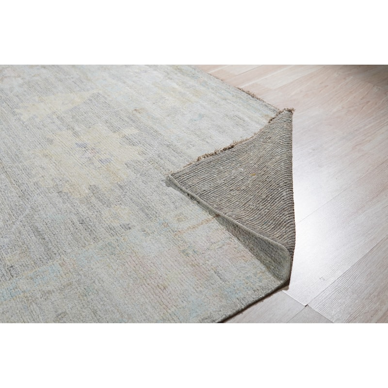 Hand-Knotted Natural Silk Light Fawn/Ivory Classic Floral Oushak Rug - Timeless Elegance and Luxurious Craftsmanship