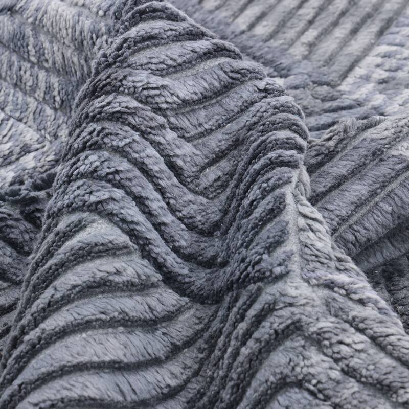 Overton Handmade Modern Contemporary Geometric Area Rug