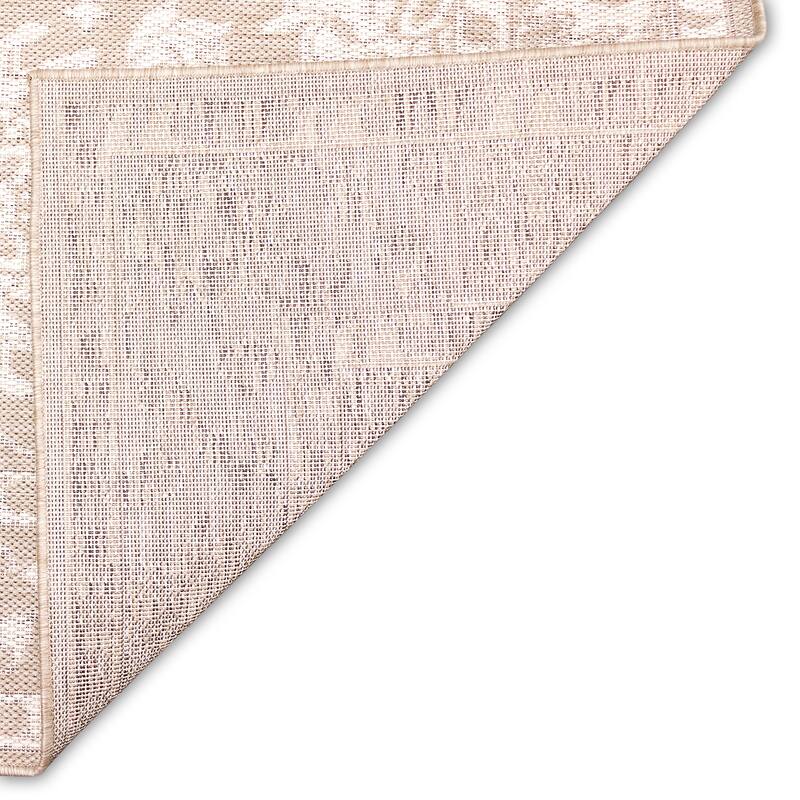 Liora Manne Malibu Kashan Indoor/Outdoor Rug