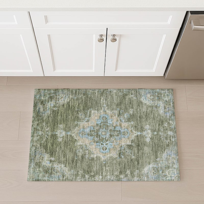 Machine Washable Indoor/ Outdoor Traditional Tabriz Chantille Rug