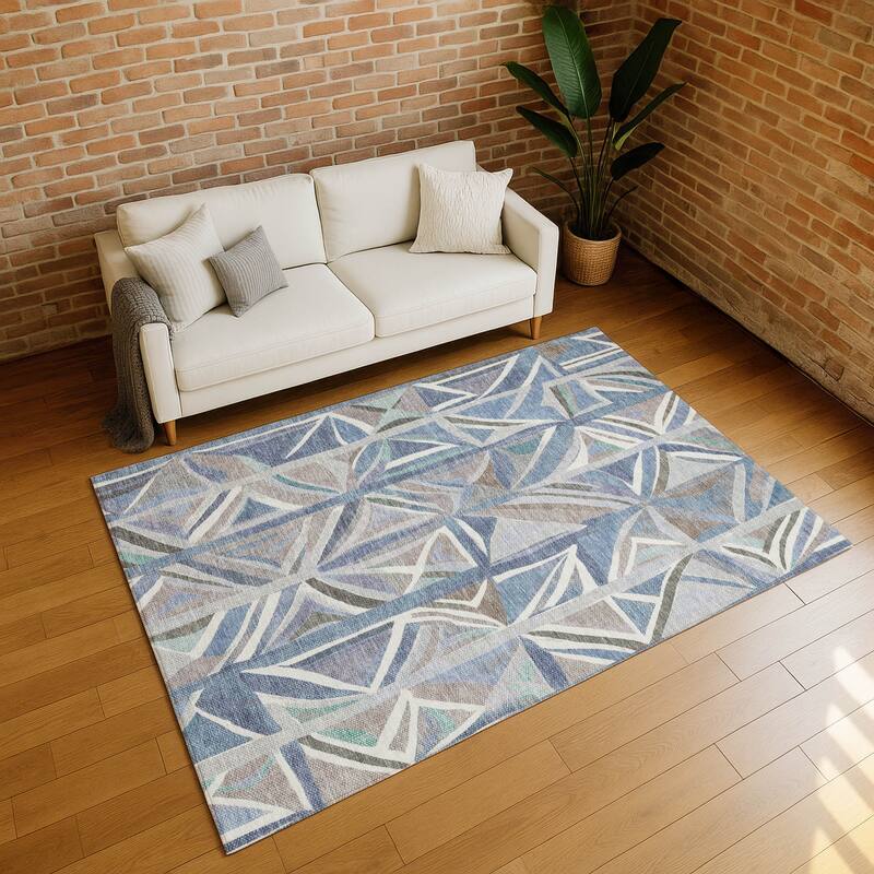Machine Washable Indoor/ Outdoor Modern Mosaic Chantille Rug